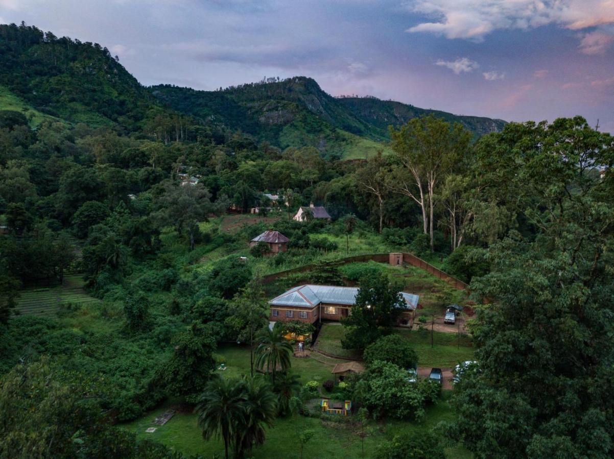 Blend Lodge And Kitchen - Pakachere Zomba Exteriér fotografie
