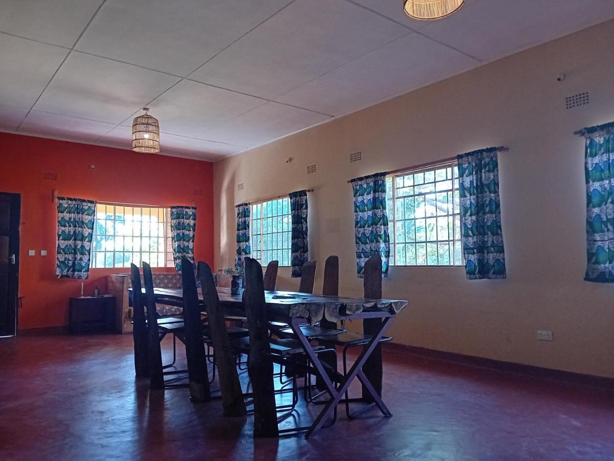 Blend Lodge And Kitchen - Pakachere Zomba Exteriér fotografie