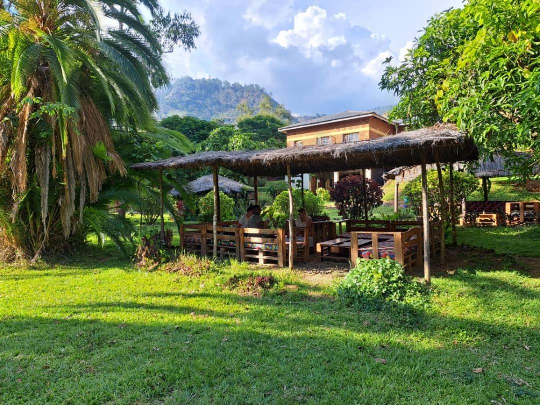 Blend Lodge And Kitchen - Pakachere Zomba Exteriér fotografie